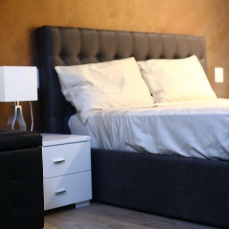Apartament Garibaldi Fifty Attic Near Duomo Mediolan Zewnętrze zdjęcie