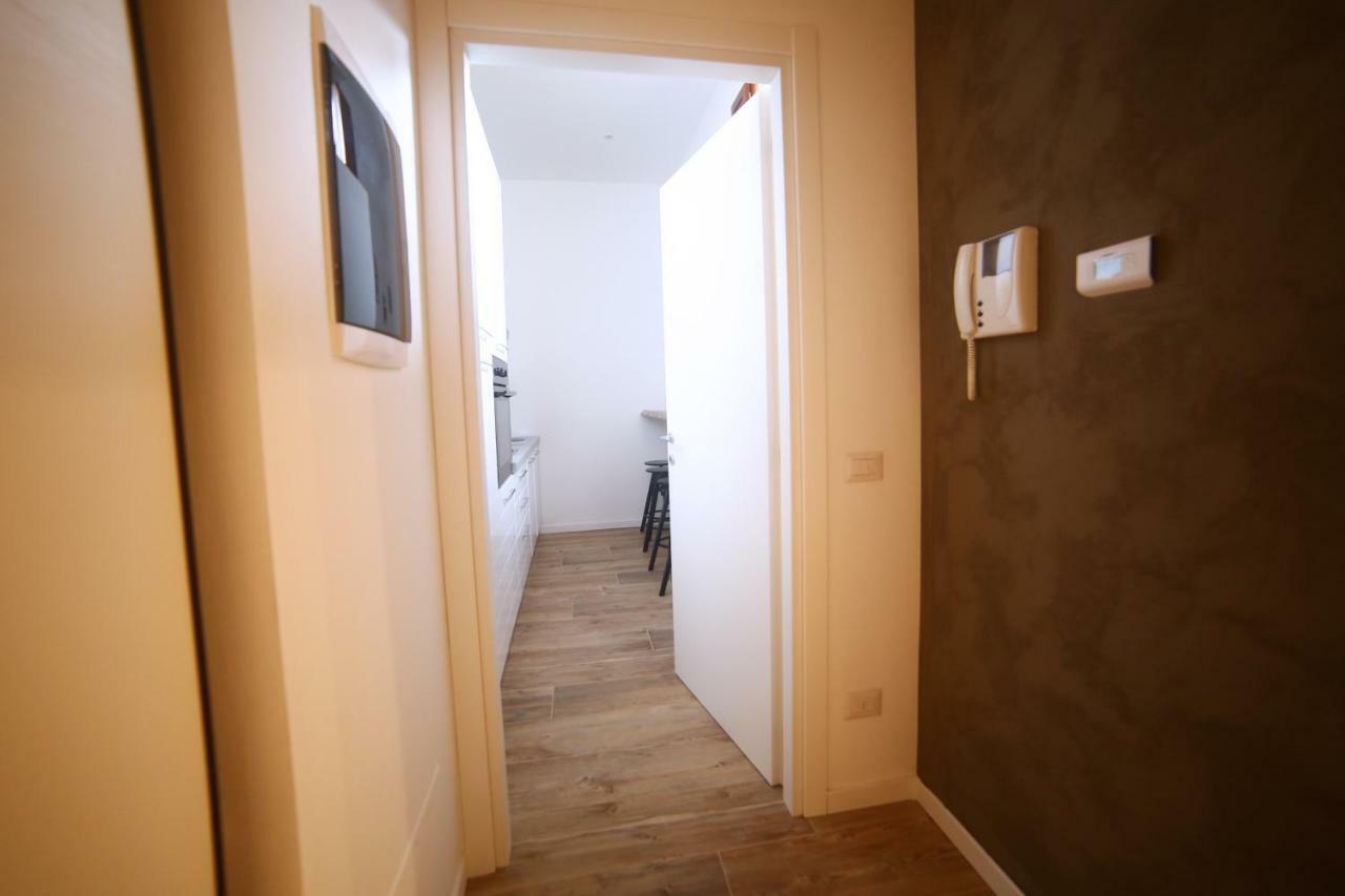 Apartament Garibaldi Fifty Attic Near Duomo Mediolan Zewnętrze zdjęcie